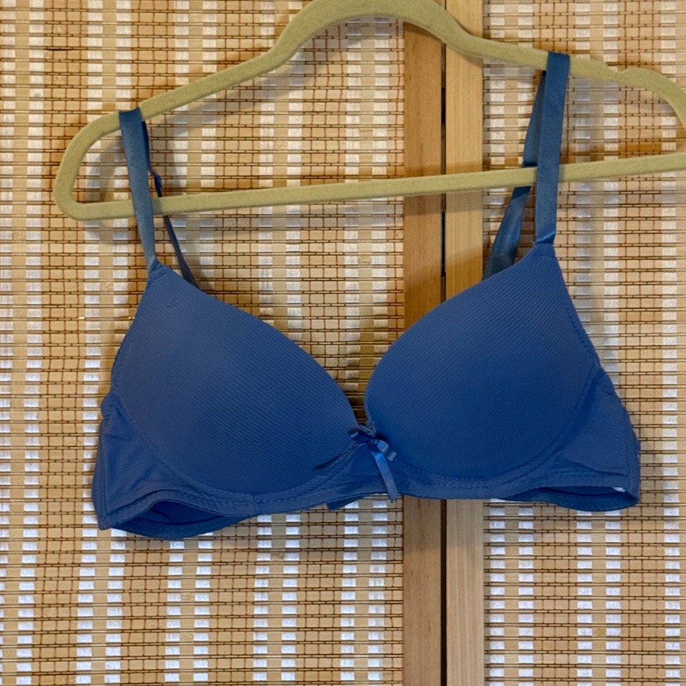 Viola's‎ Secret Blue Ribbed Underwire T-Shirt Bra Style 9297 Size 38C 9297